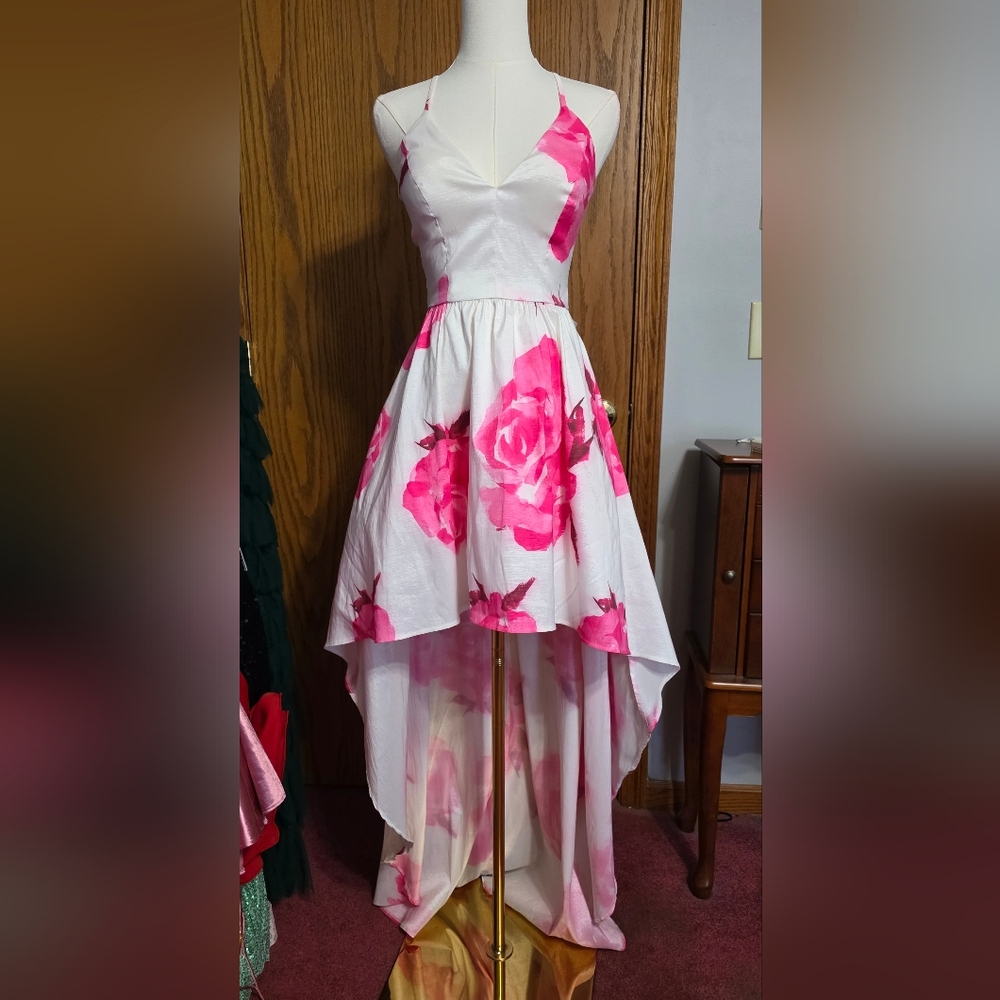B. Smart Pink and White Floral High-Low Dress